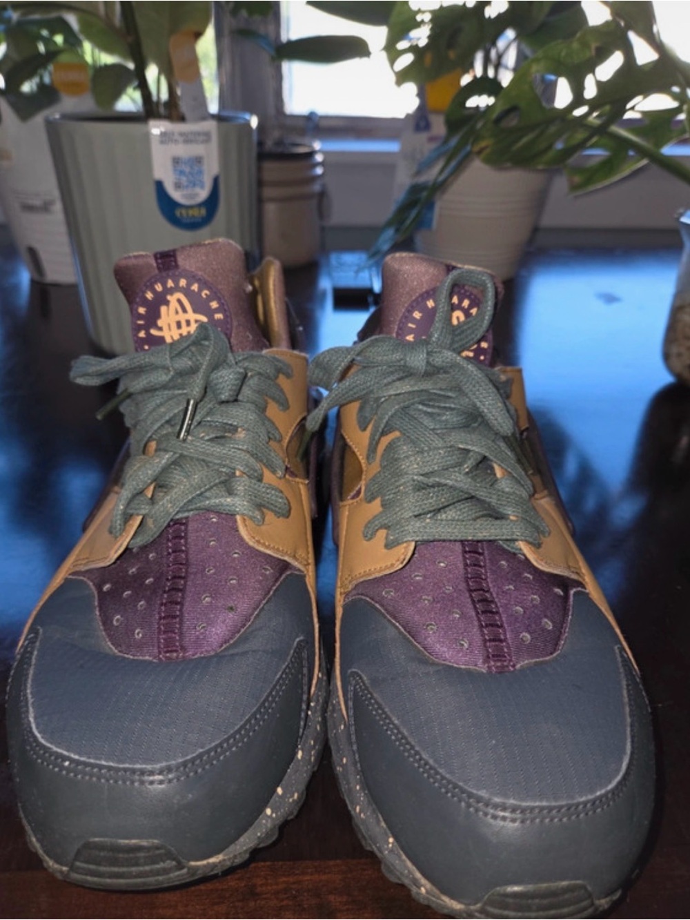 Nike Air Huarache Run Premium Elemental Gold Purple Men’s Size 11.5